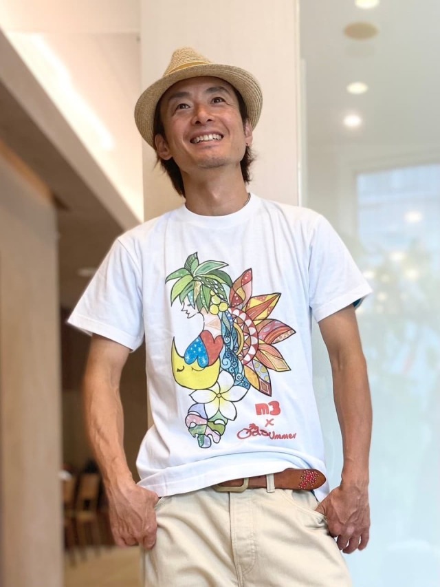 Tシャツ